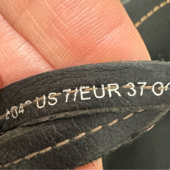 OluKai Womens Sandals Size 7 - Picture 8 of 8